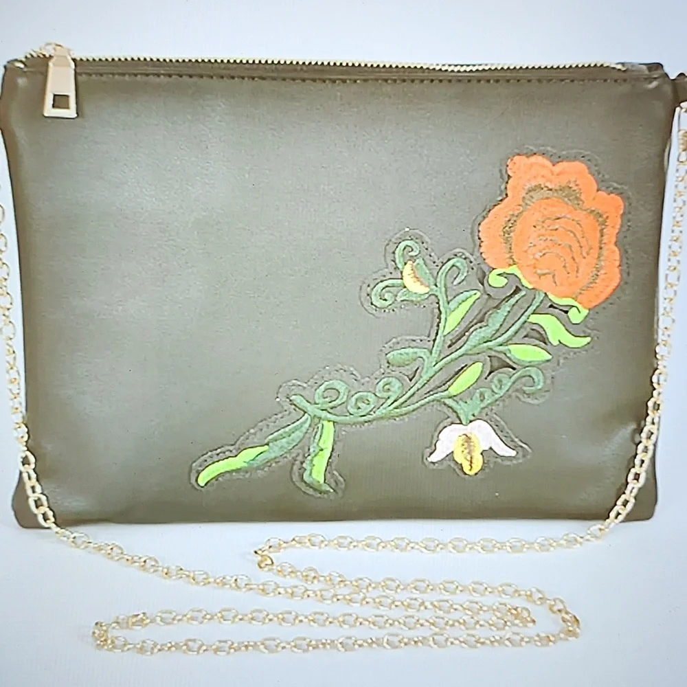 Avon Bow & Hello 3am Embroidered Crossbody/Clutch Bag Set